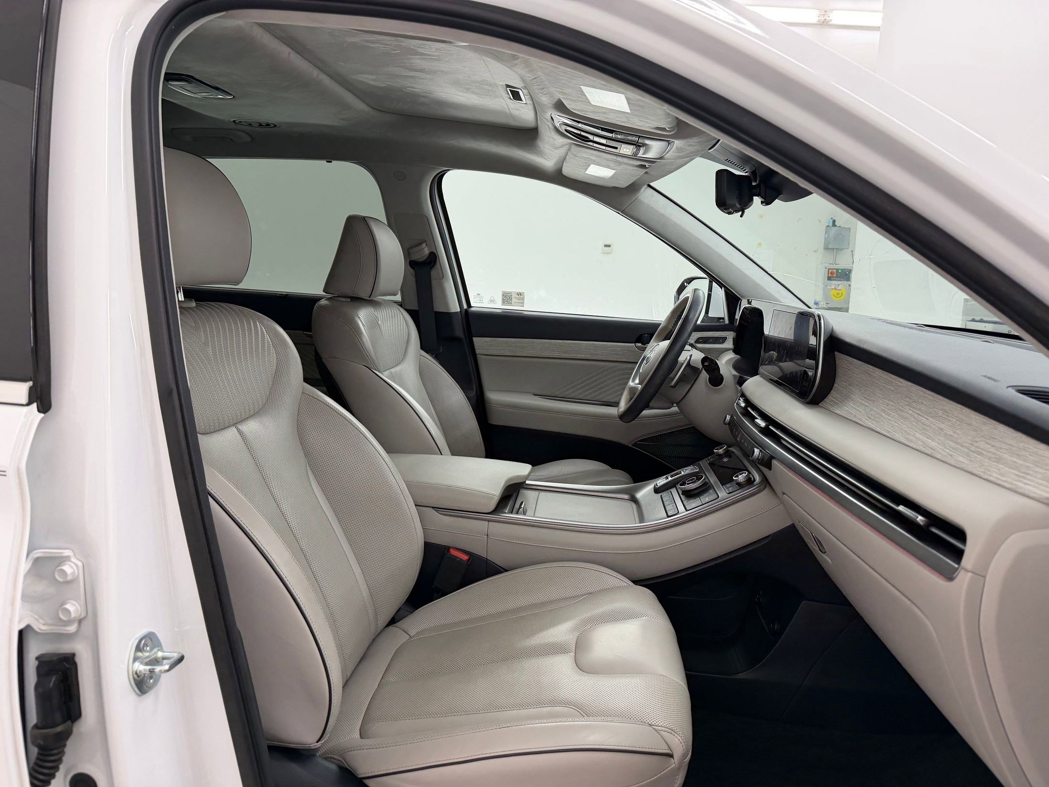 Used 2024 Hyundai Palisade Calligraphy AWD/4WD image 28