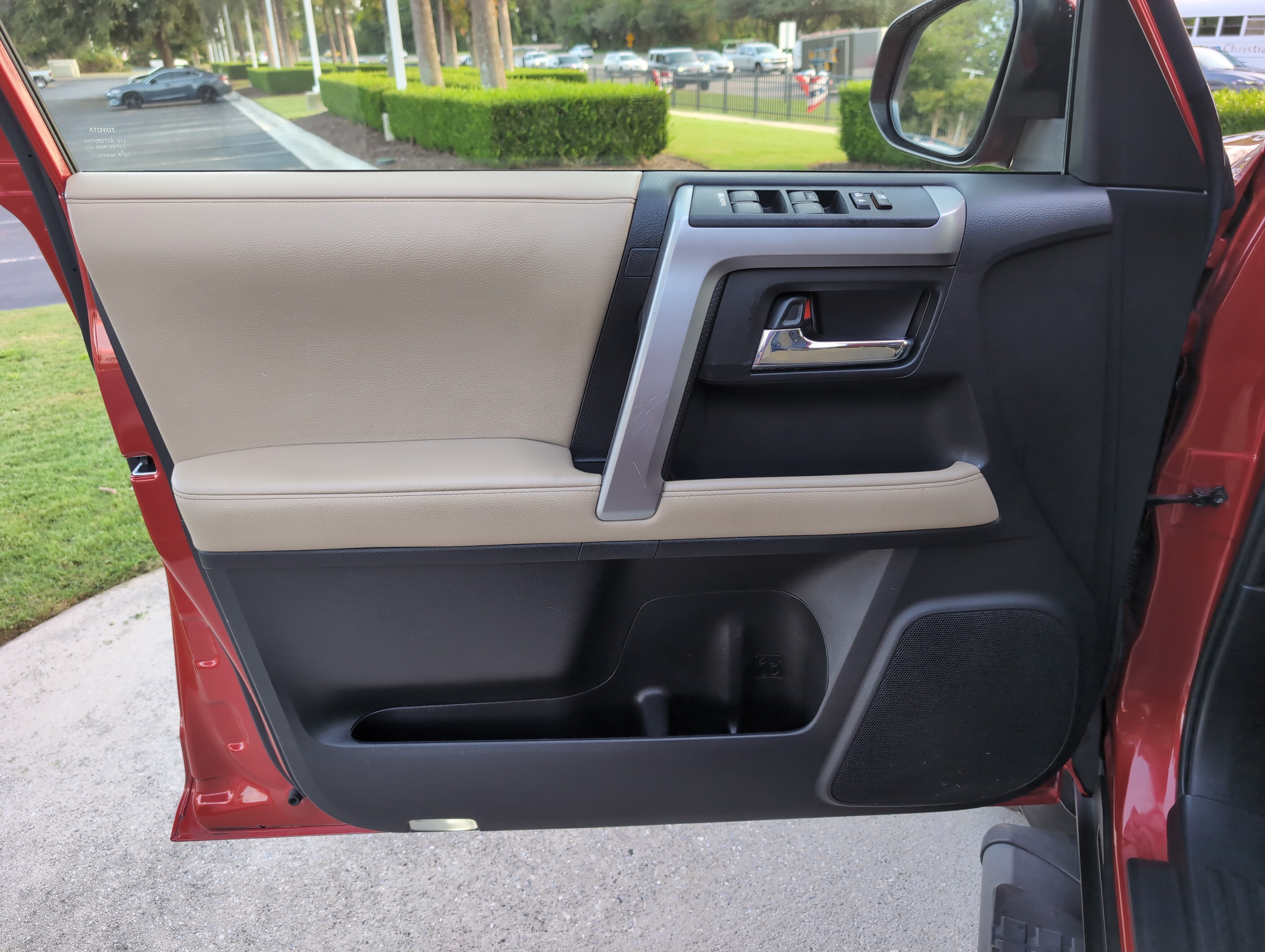 Used 2022 Toyota 4Runner SR5 RWD image 14