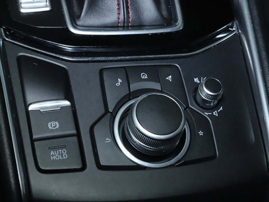 Certified 2023 MAZDA CX-5 Carbon Edition image 28