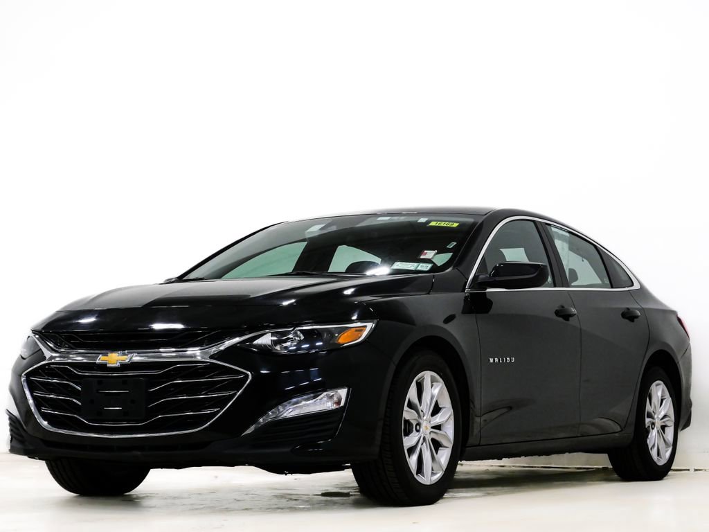 Used 2023 Chevrolet Malibu LT image 3
