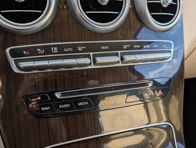 Used 2016 Mercedes-Benz GLC 300 image 26