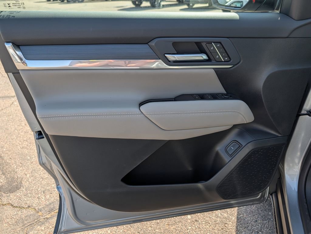 New 2026 GMC Terrain Elevation w/ Elevation Premium Package AWD/4WD image 36