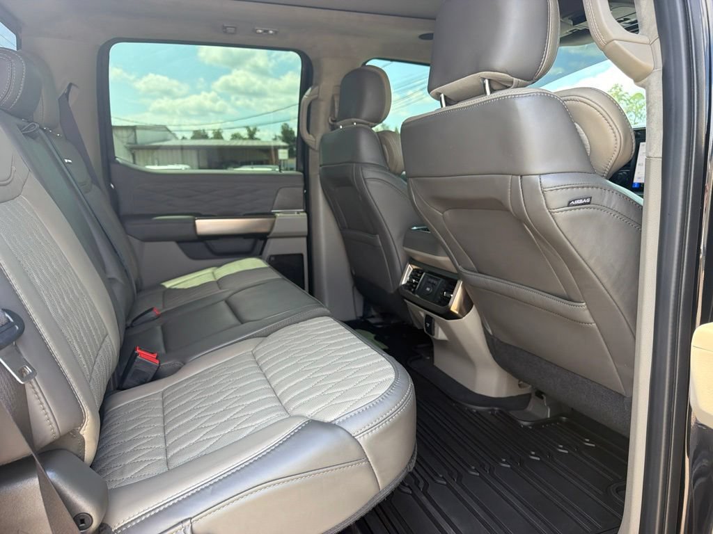 Used 2026 Ford F350 Platinum w/ Platinum Plus Package AWD/4WD image 25