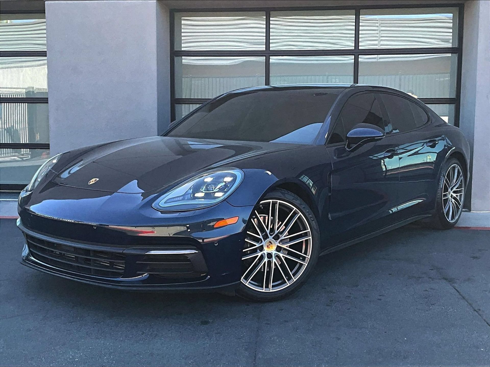 Certified 2019 Porsche Panamera