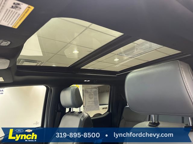 Used 2023 Ford F150 Lightning Lariat w/ Equipment Group 511A High image 4