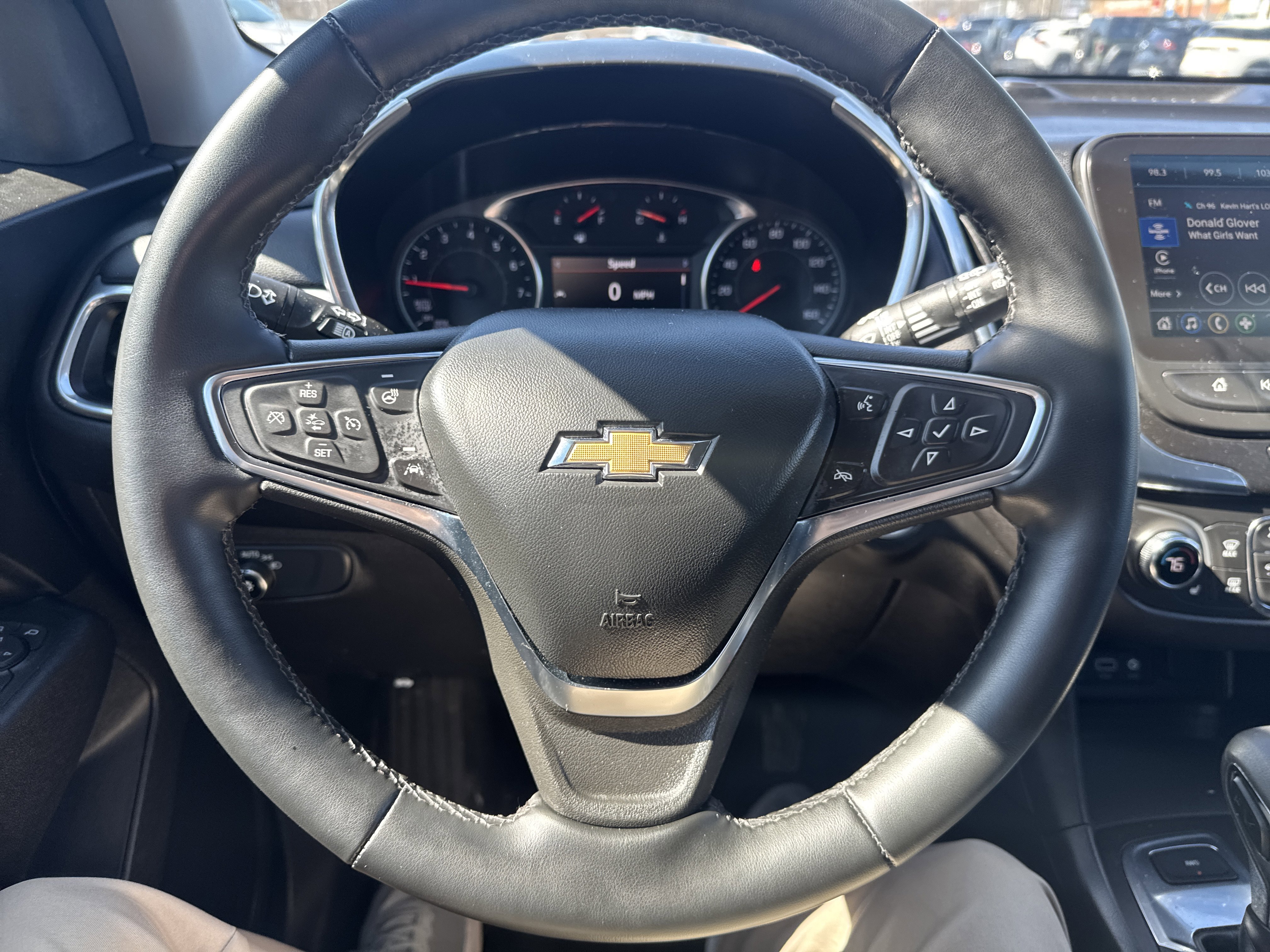Used 2024 Chevrolet Equinox LT AWD/4WD image 17