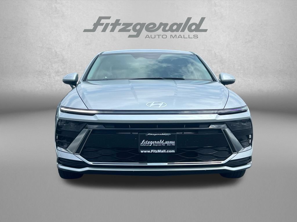 Used 2025 Hyundai Sonata SEL FWD image 6