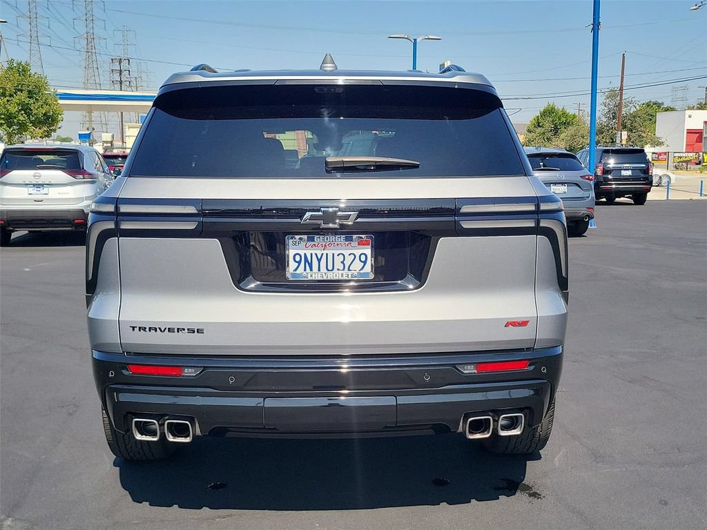 Certified 2024 Chevrolet Traverse RS w/ LPO, Floor Liner Package FWD image 32
