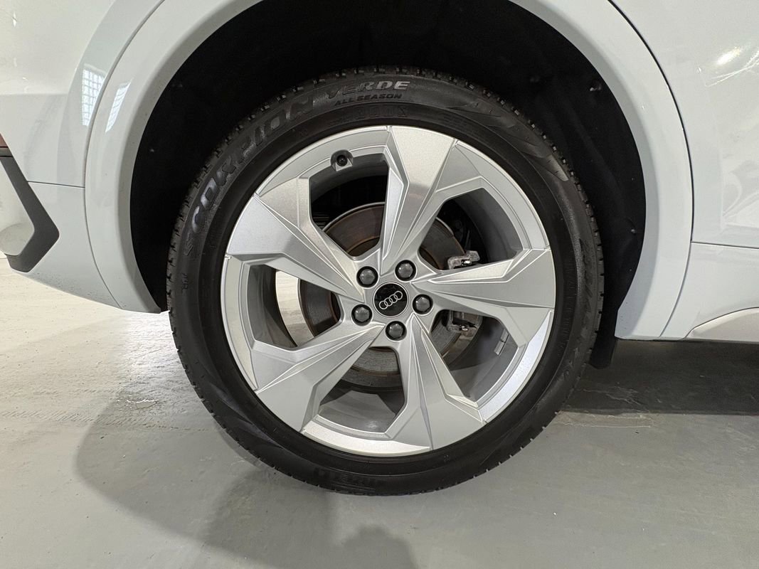 Used 2025 Audi Q5 2.0T Premium Plus w/ Premium Plus Package image 65