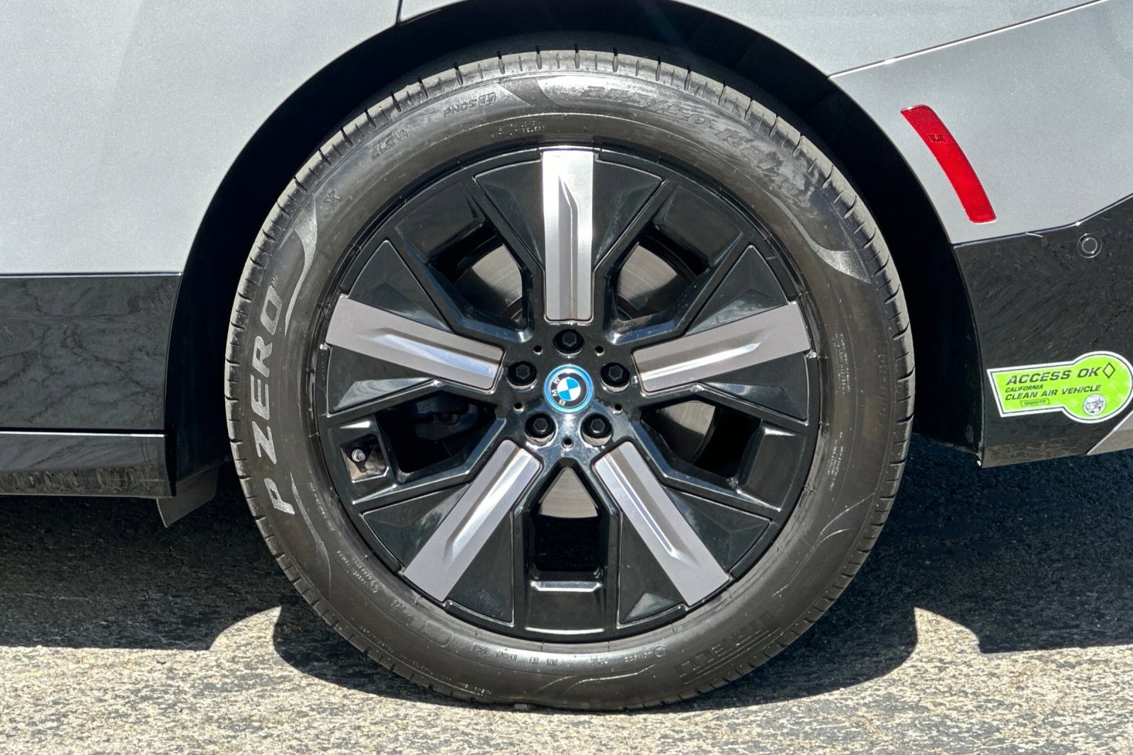 Certified 2023 BMW iX xDrive50 w/ Sport Package image 36