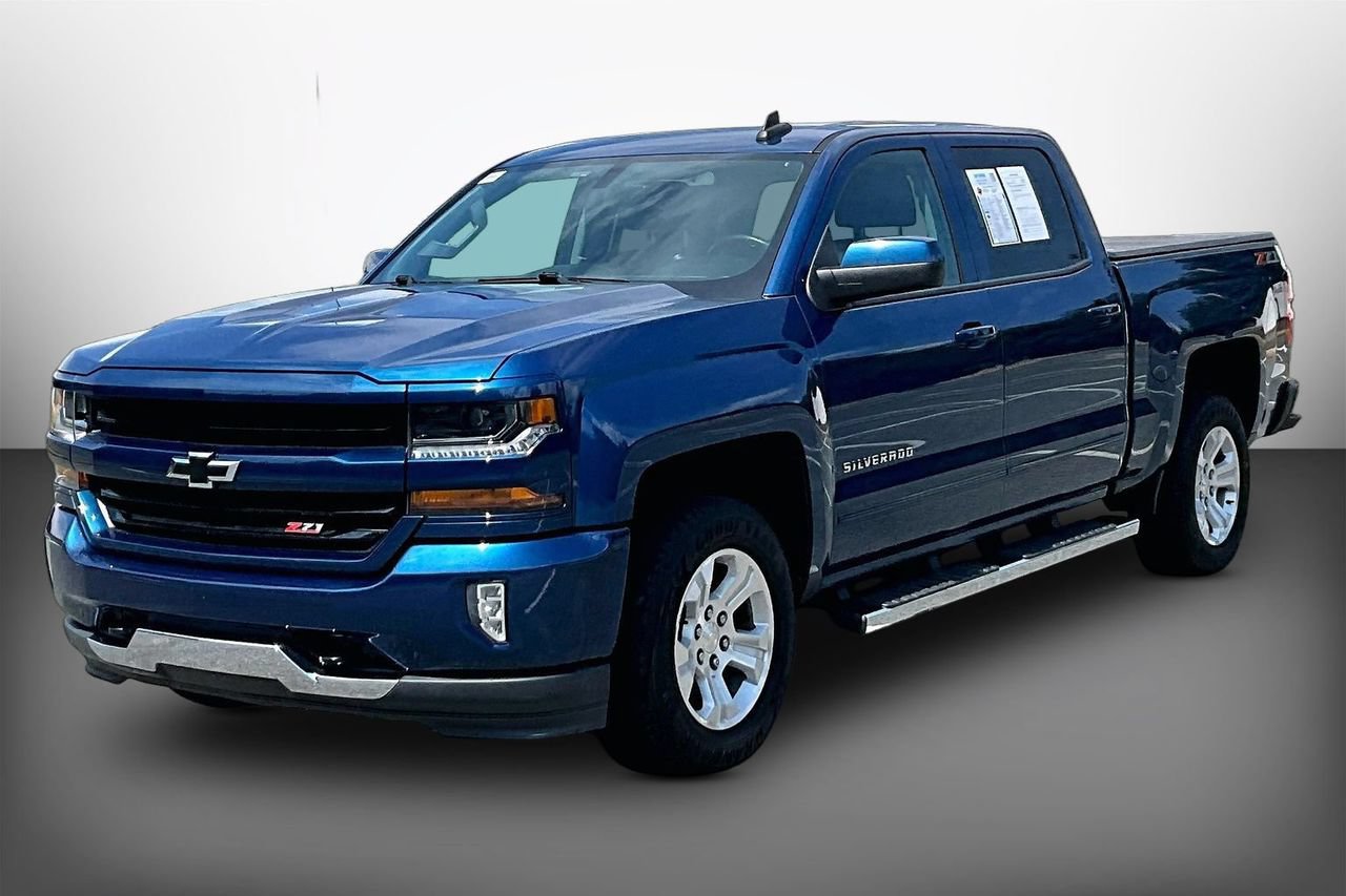 Used 2018 Chevrolet Silverado 1500 LT w/ All Star Edition AWD/4WD image 4