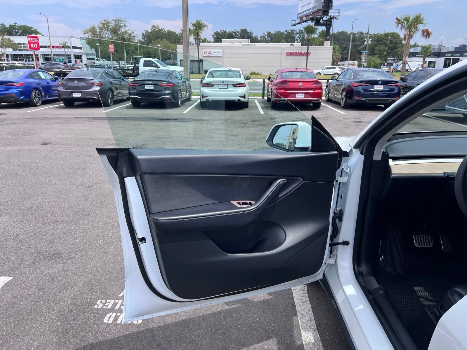 Used 2020 Tesla Model Y Long Range AWD/4WD image 27