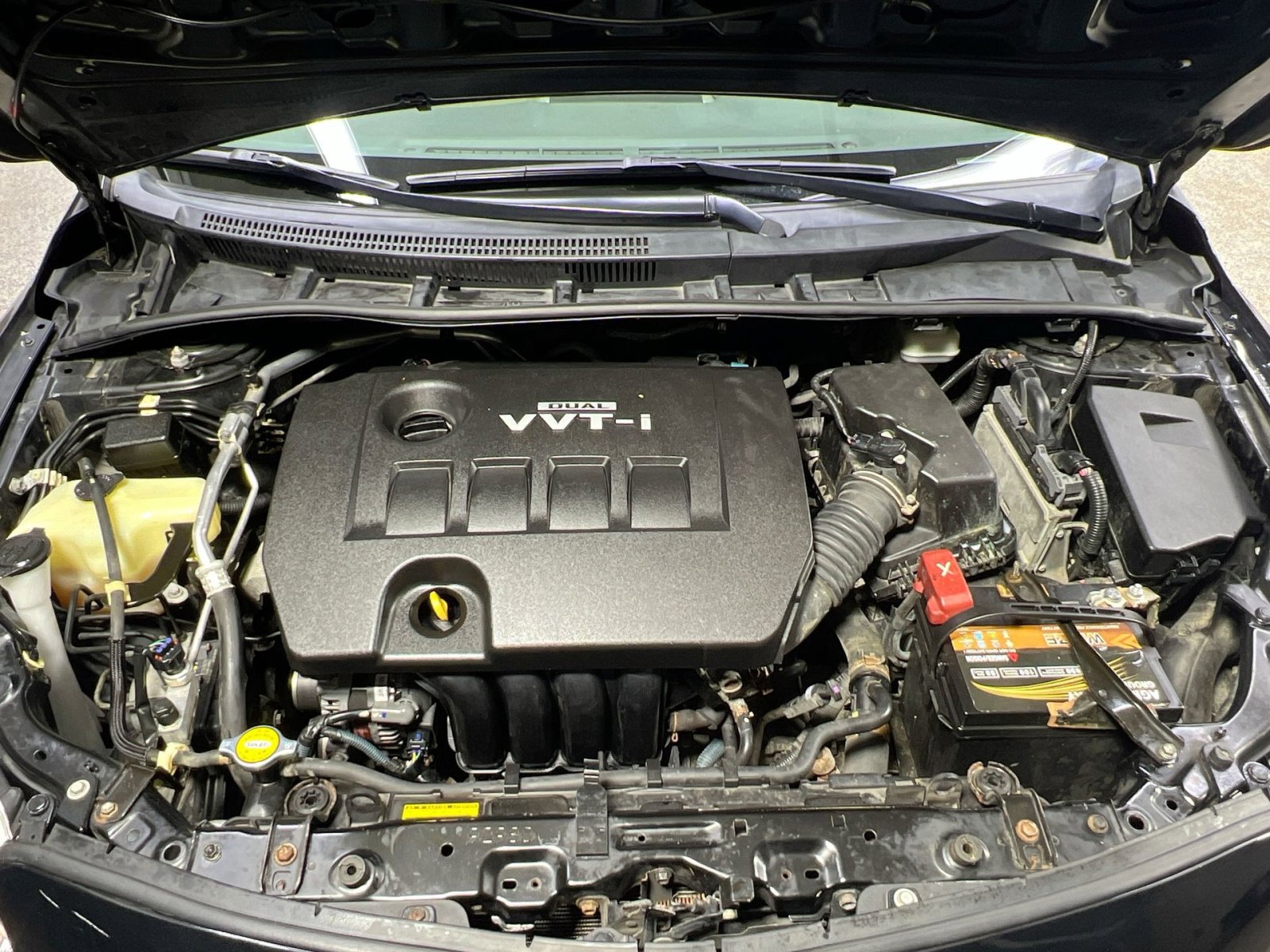 Used 2010 Toyota Corolla LE image 26