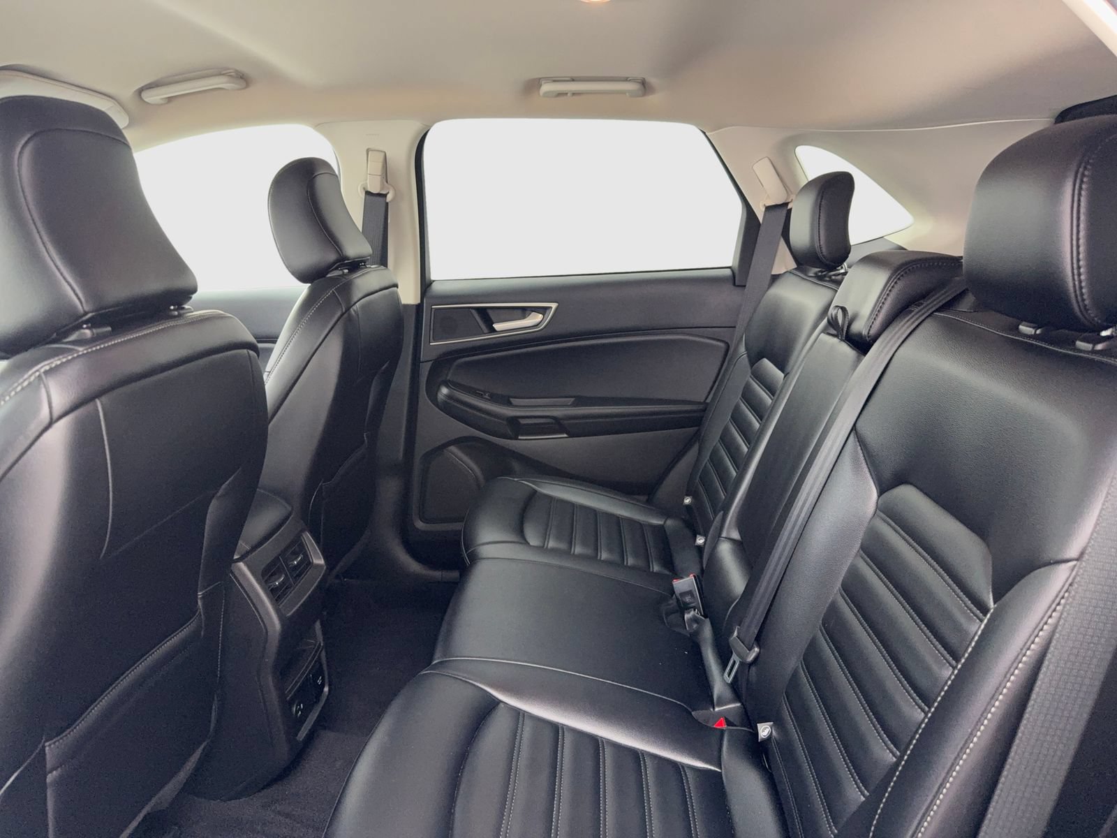Used 2022 Ford Edge SEL w/ Convenience Package AWD/4WD image 37
