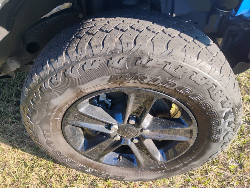 Used 2021 Jeep Wrangler Unlimited Sahara image 6