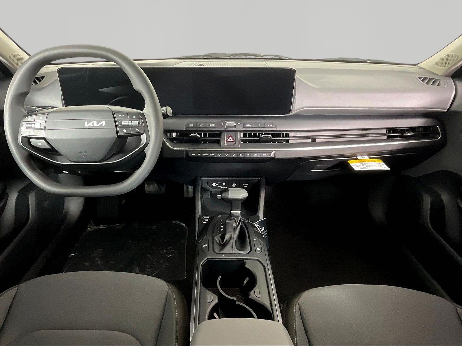 New 2026 Kia K4 FWD image 10