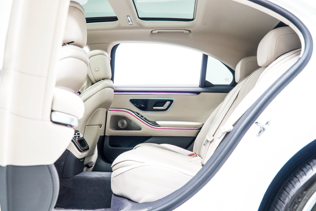 Used 2023 Mercedes-Benz S 500 4MATIC image 48