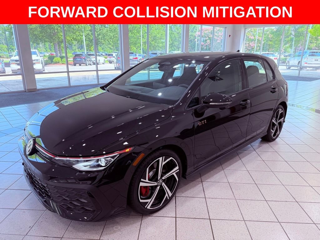 Used 2026 Volkswagen GTI SE FWD image 3