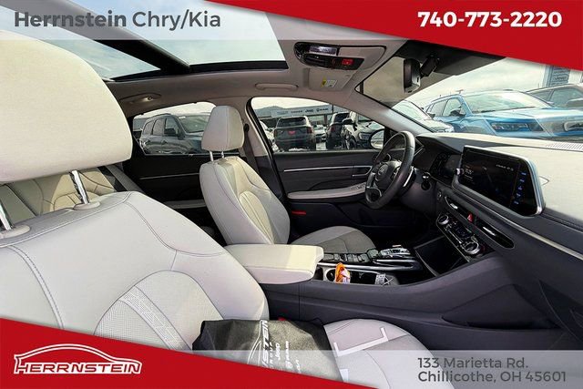Used 2023 Hyundai Sonata Limited w/ Cargo Package image 26