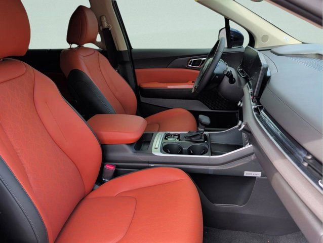 New 2026 Kia Carnival EX image 15