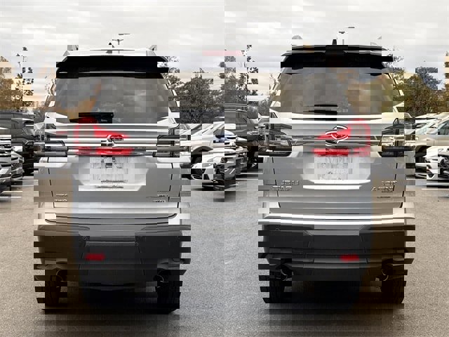 Used 2020 Subaru Ascent Limited image 4