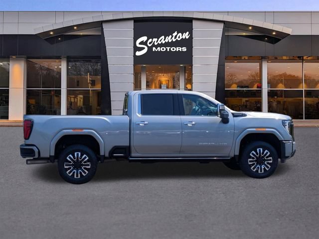 Certified 2025 GMC Sierra 3500 Denali Ultimate AWD/4WD image 6