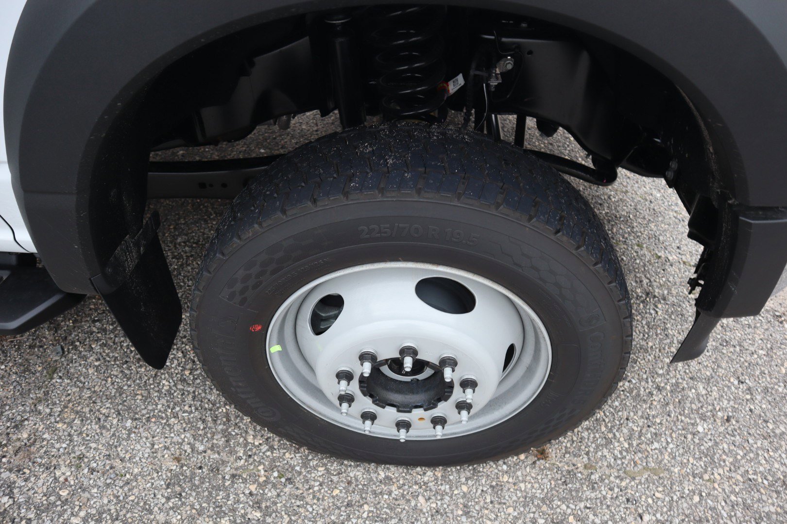 New 2026 Ford F550 4x4 Crew Cab image 10