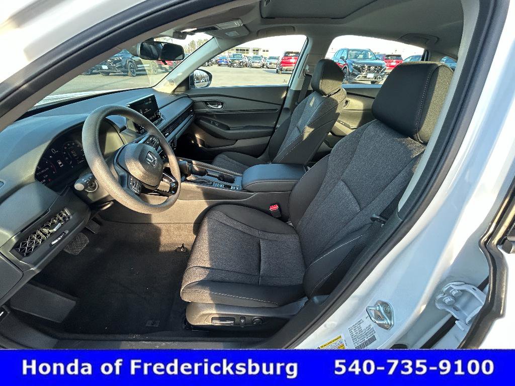 Certified 2025 Honda Accord SE image 15
