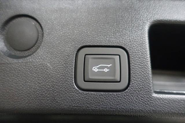 New 2026 Chevrolet Equinox LT w/ Convenience Package II FWD image 20