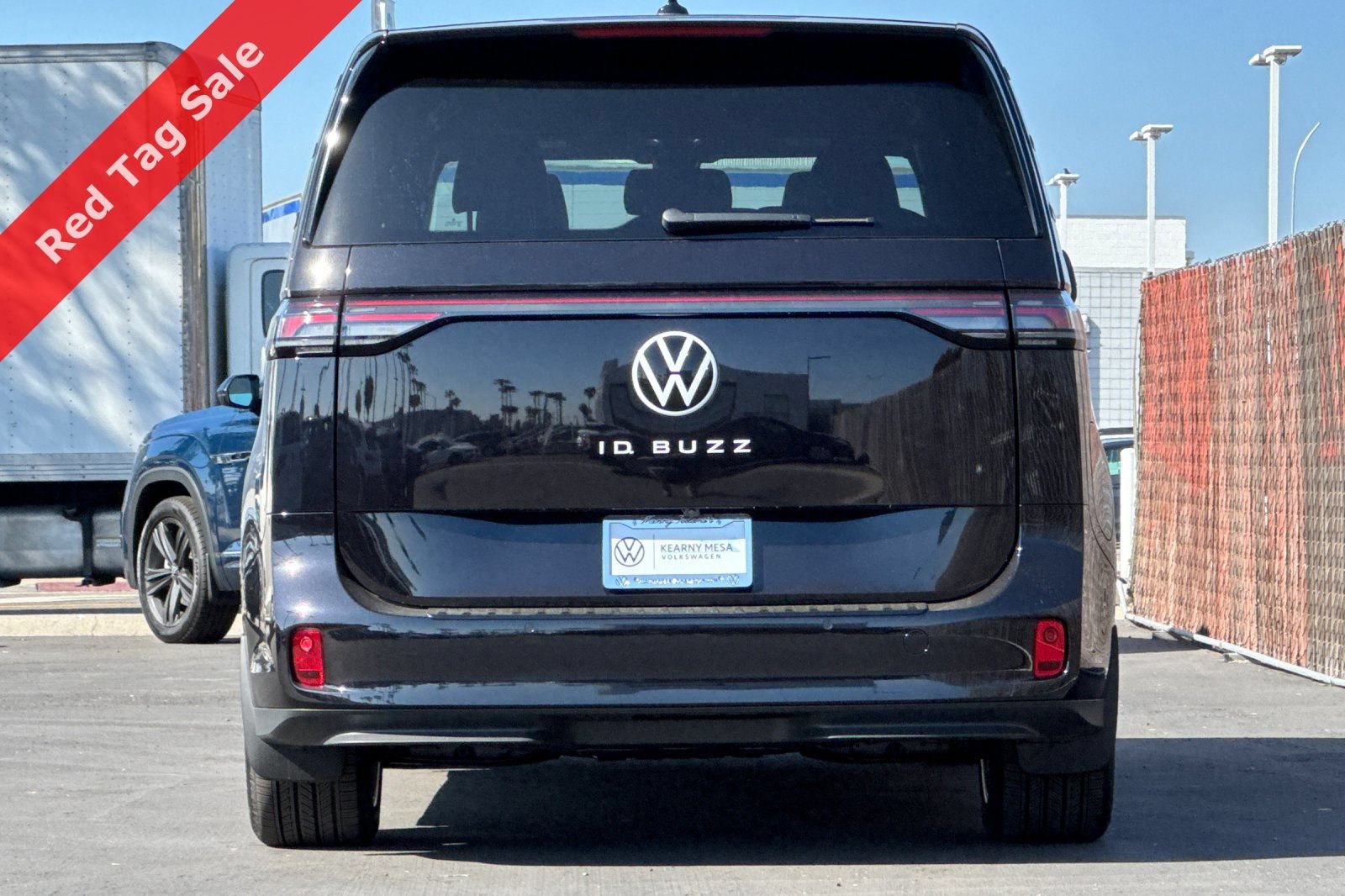 New 2025 Volkswagen ID. Buzz Pro S Plus RWD image 6
