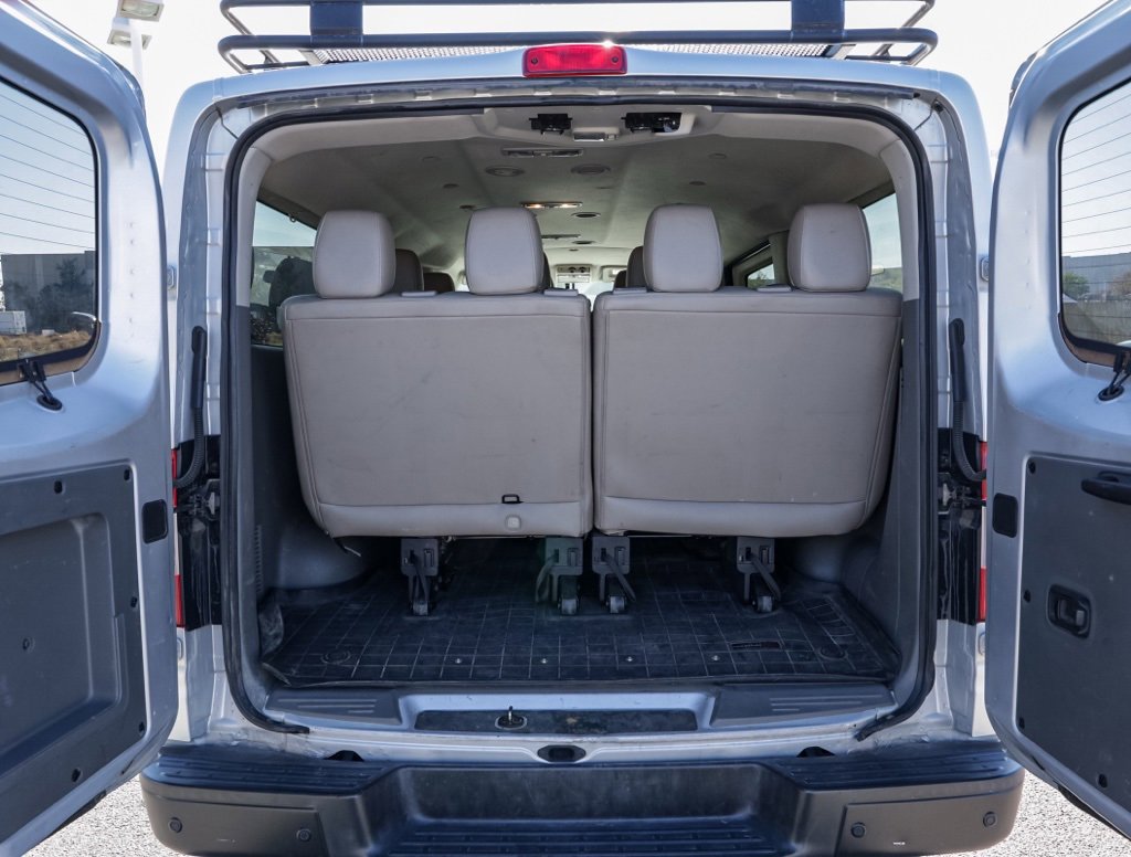 Used 2021 Nissan NV 3500 SL image 19