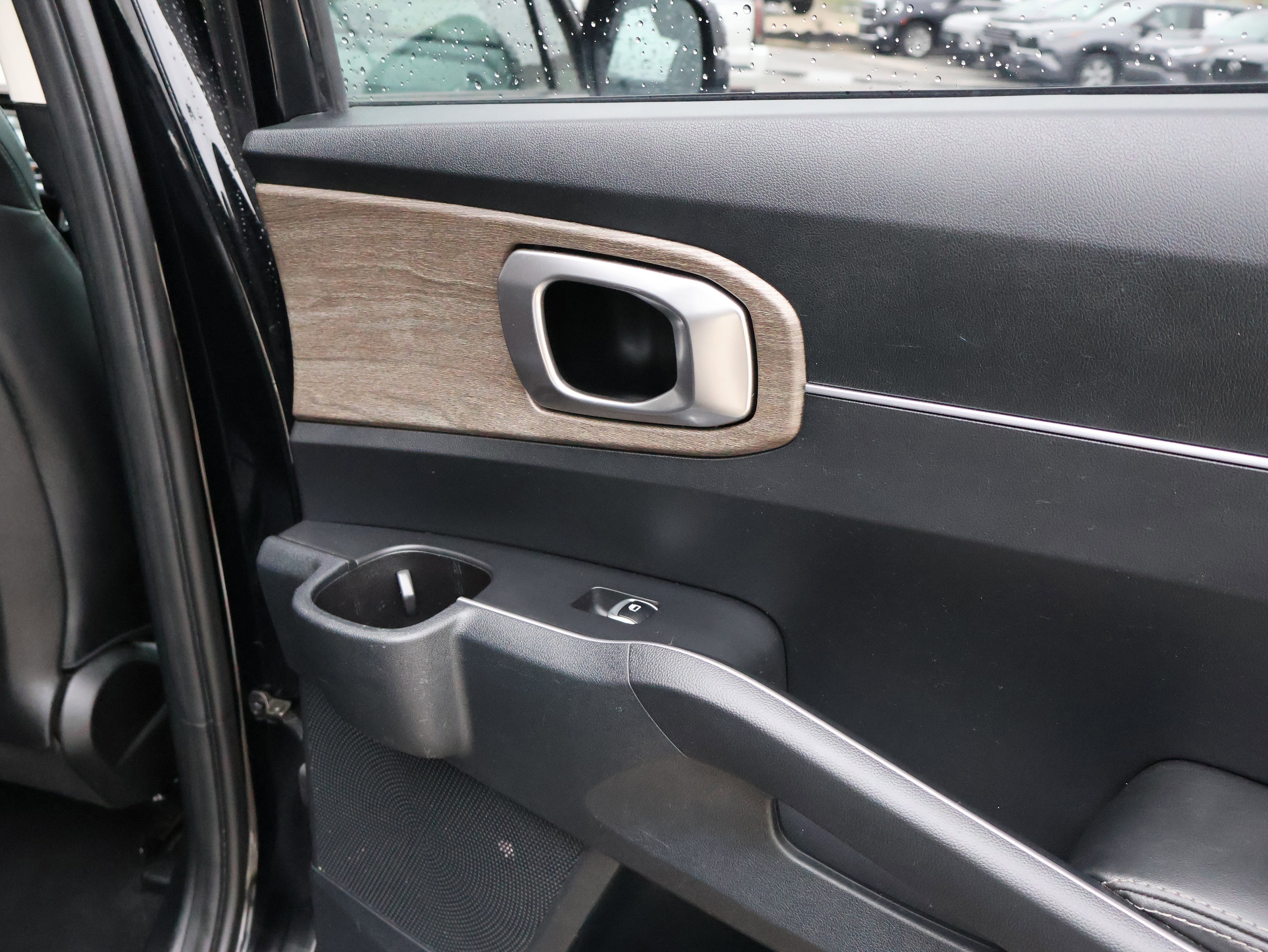 Used 2023 Kia Sorento X-Line EX image 16