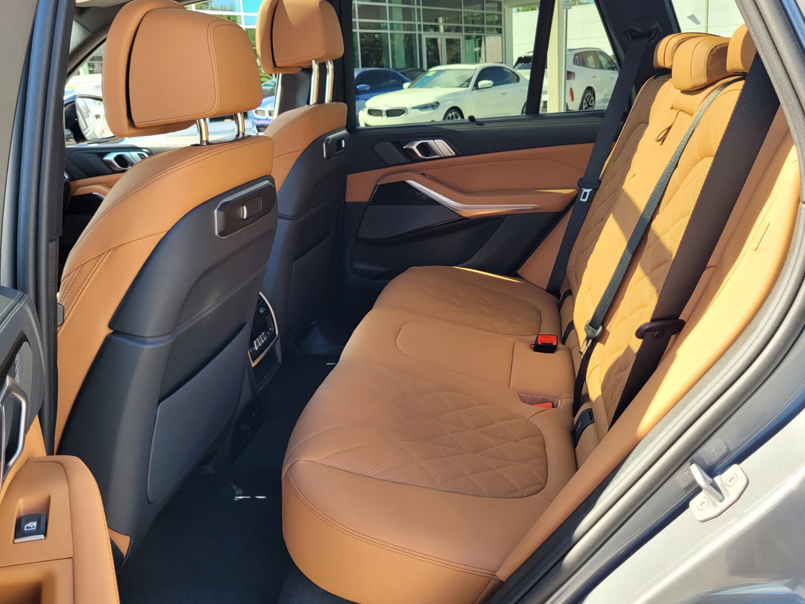New 2026 BMW X5 sDrive40i w/ M Sport Package image 11
