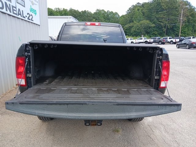 Used 2017 RAM 2500 Tradesman w/ Chrome Appearance Group AWD/4WD image 7