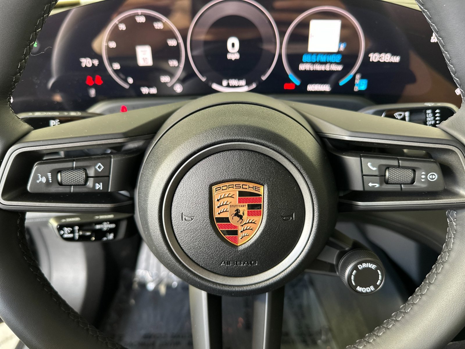 New 2026 Porsche Taycan AWD/4WD image 27