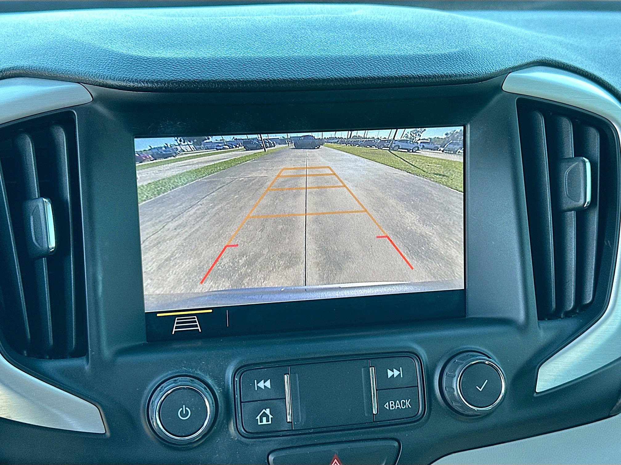 Used 2020 GMC Terrain SLT w/ Preferred Package image 13