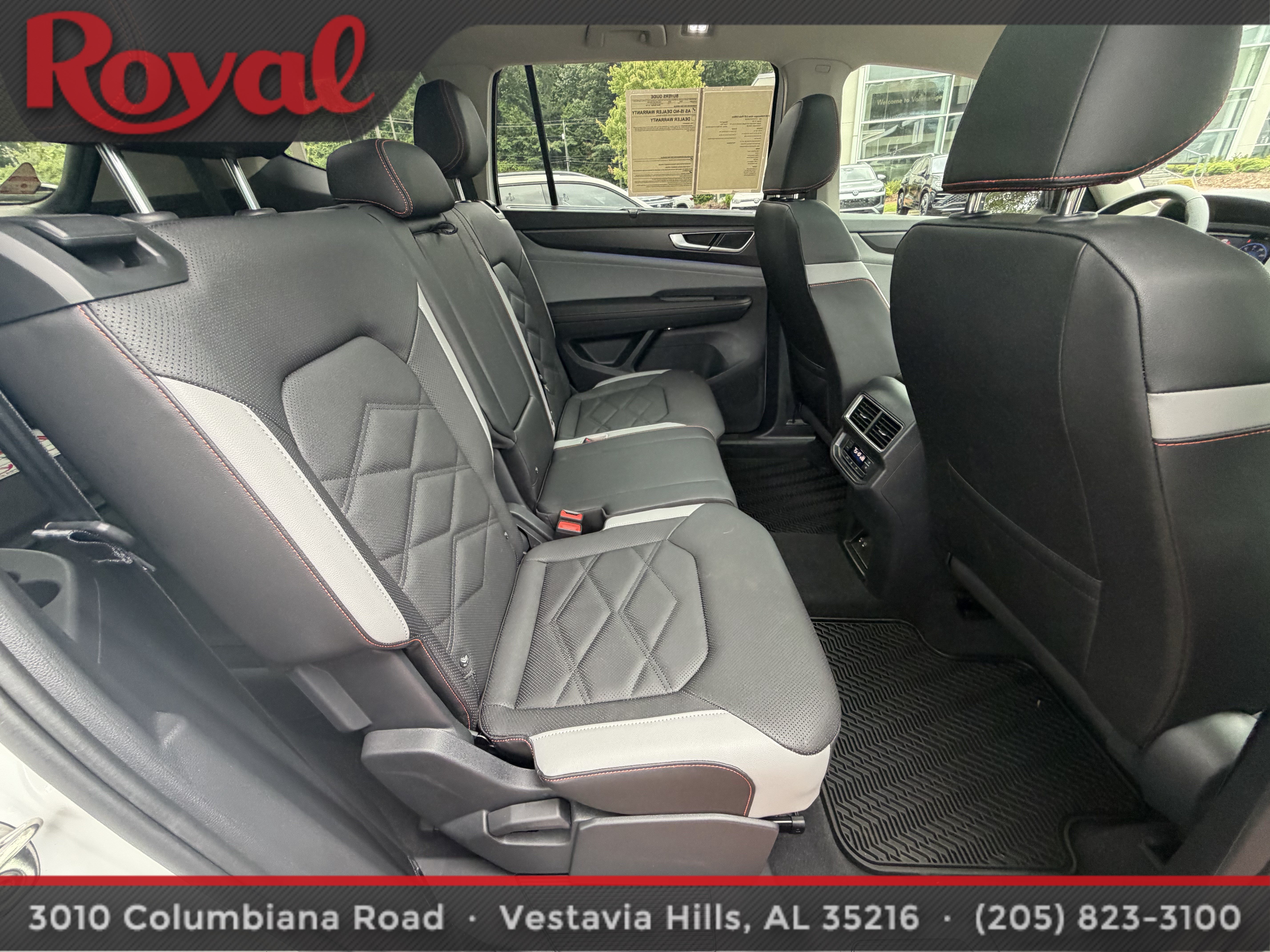 Certified 2026 Volkswagen Atlas Peak Edition AWD/4WD image 8