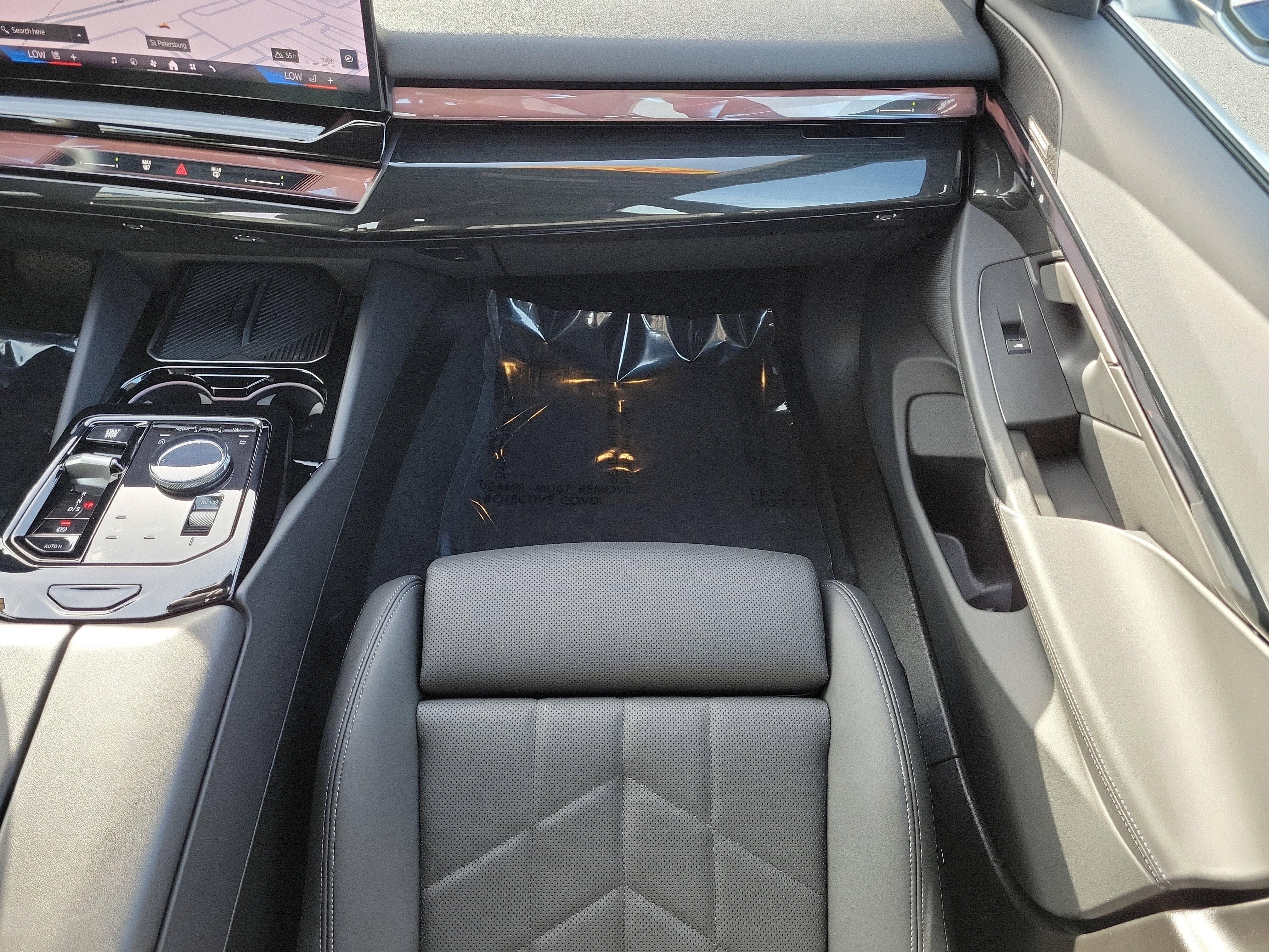 Used 2025 BMW 540i xDrive image 16