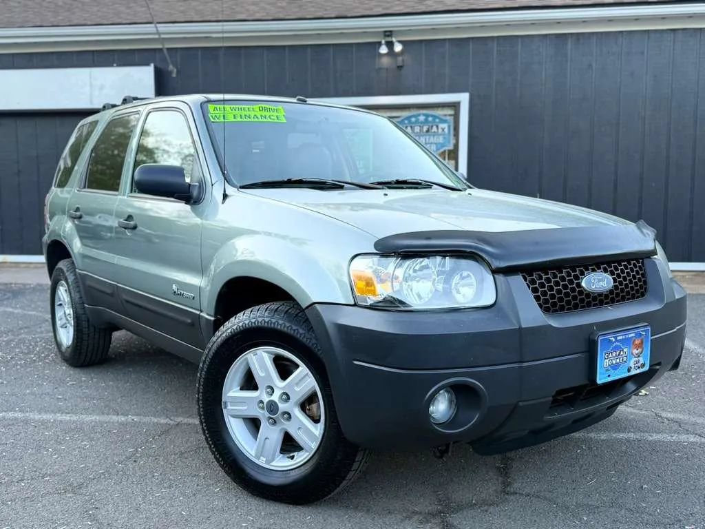Used 2006 Ford Escape 4WD Hybrid image 1