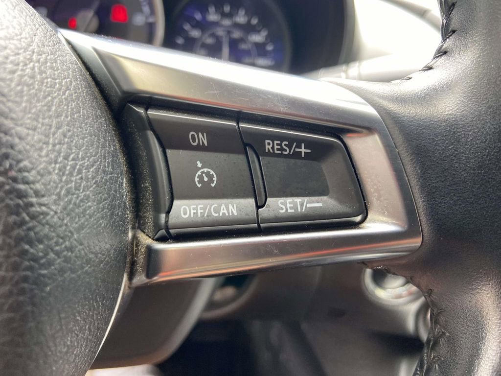 Used 2017 FIAT 124 Spider Classica RWD image 29