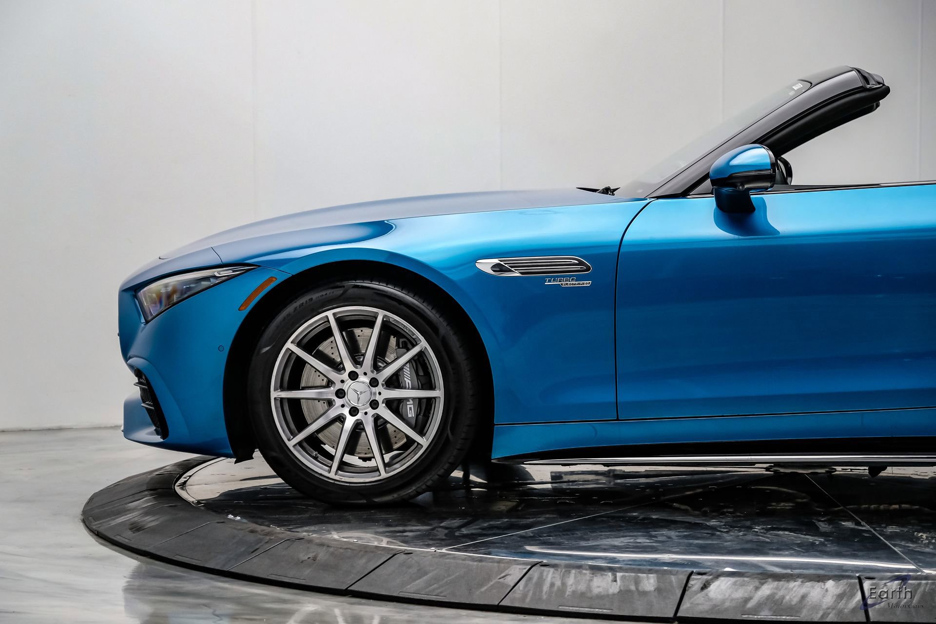 Used 2024 Mercedes-Benz SL 43 AMG image 11