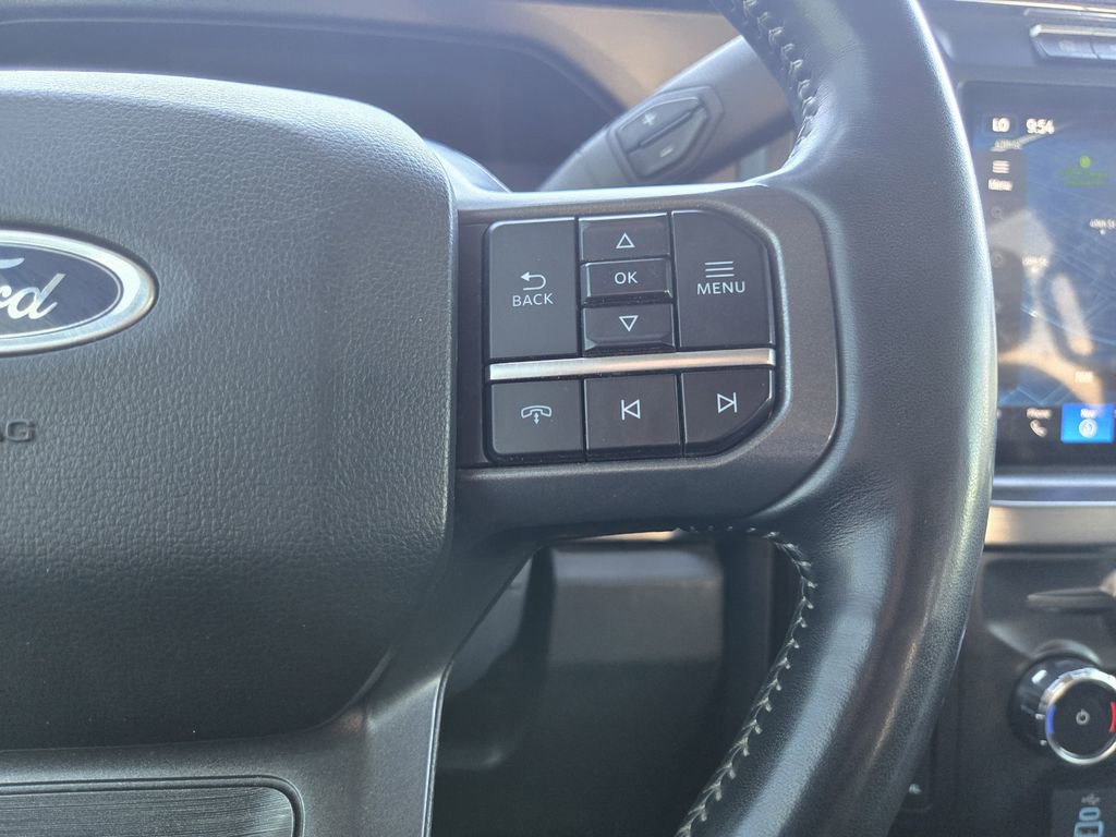 Used 2024 Ford F350 Lariat w/ Sport Appearance Package image 17