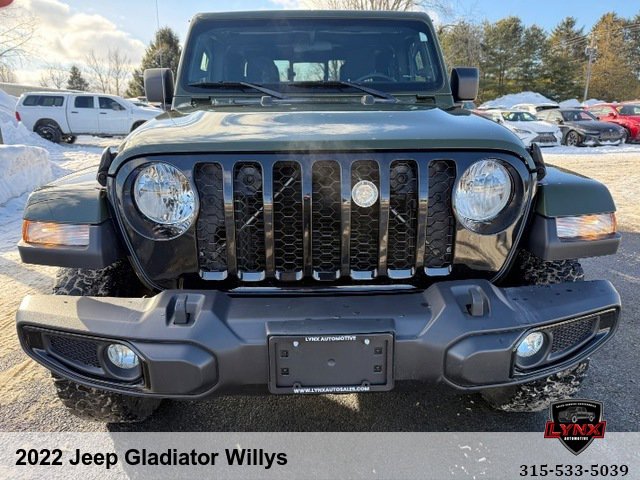 Used 2022 Jeep Gladiator Willys AWD/4WD image 8