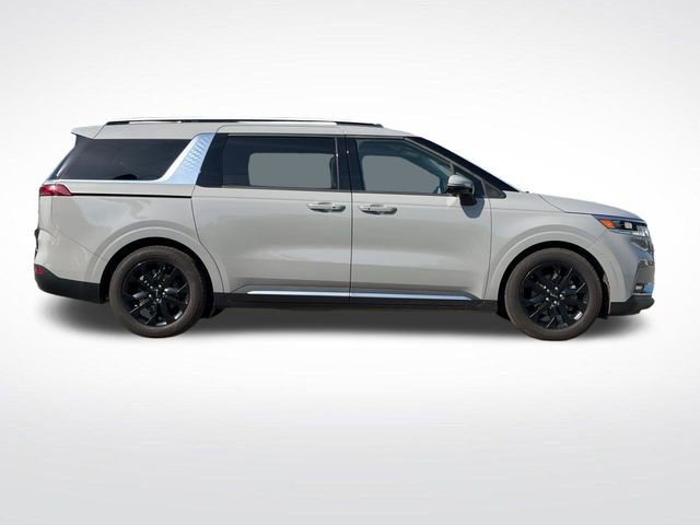 Used 2022 Kia Carnival SX FWD image 17