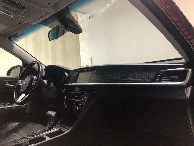 Used 2020 Kia Optima SE image 14