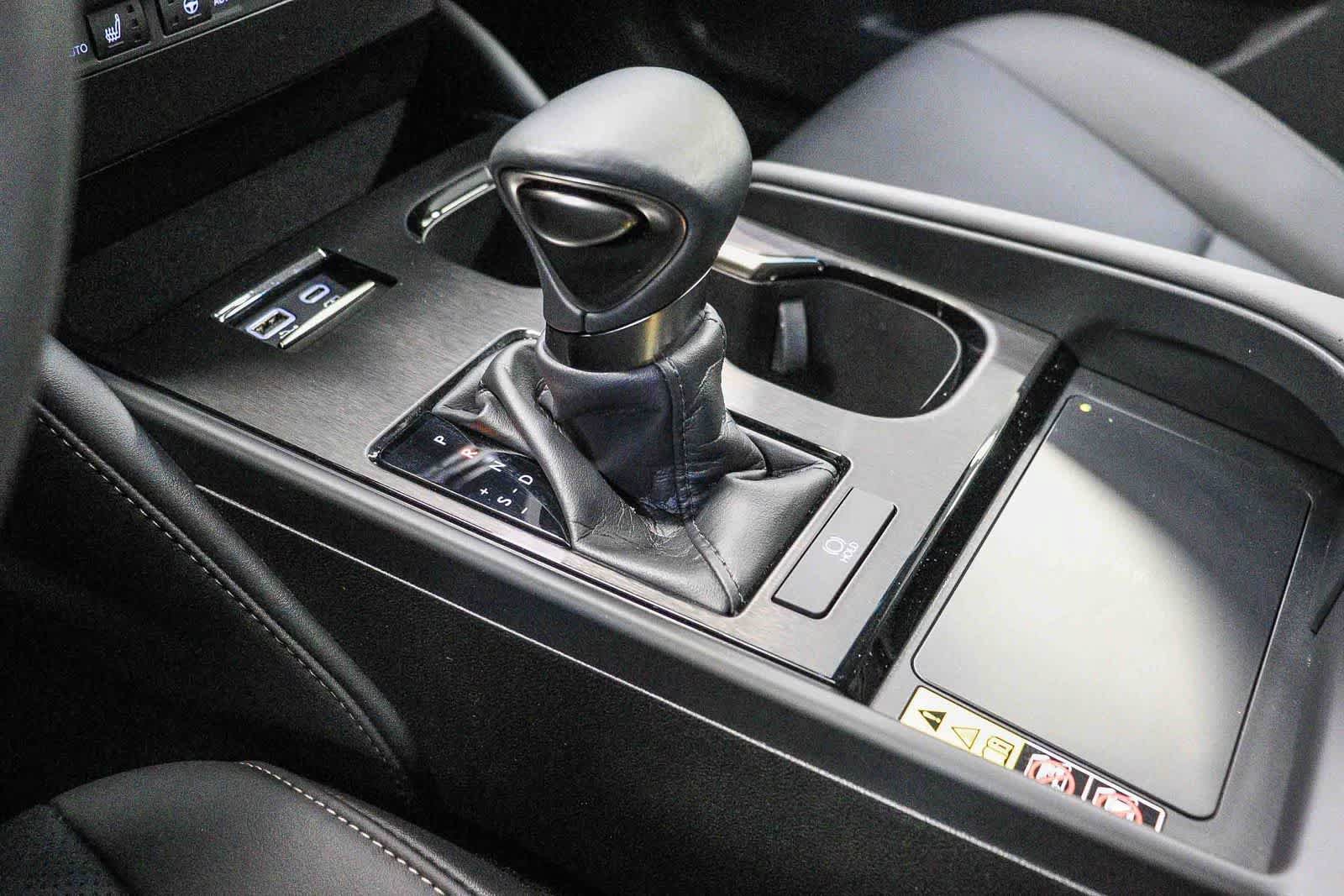 Used 2024 Lexus ES 350 w/ Premium Package FWD image 23