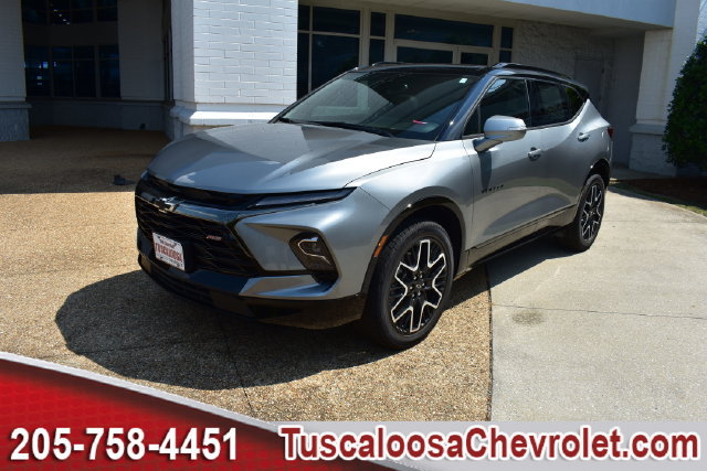 New 2026 Chevrolet Blazer RS w/ LPO, Floor Liner Package FWD image 5