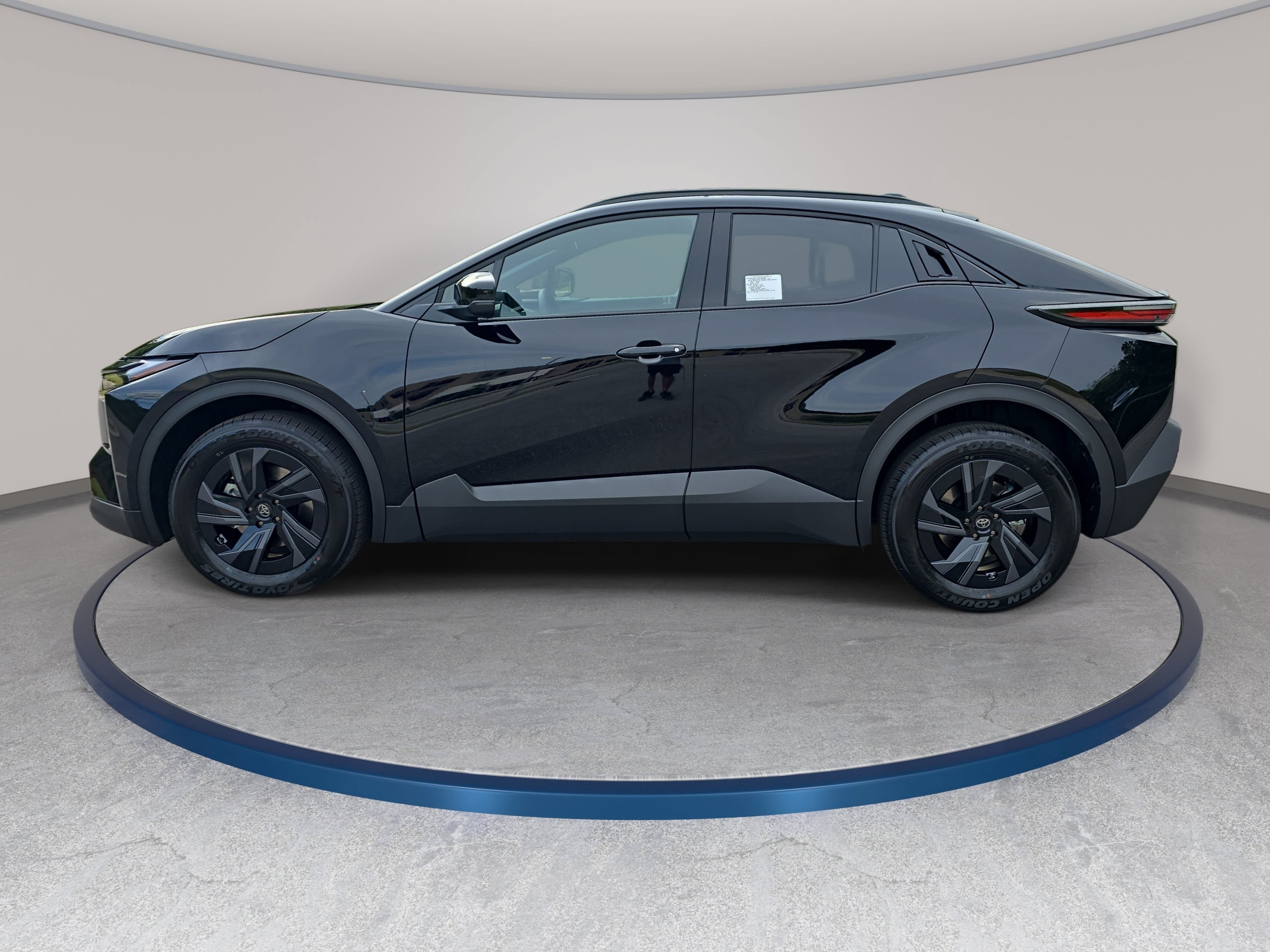 New 2026 Toyota C-HR AWD/4WD image 8
