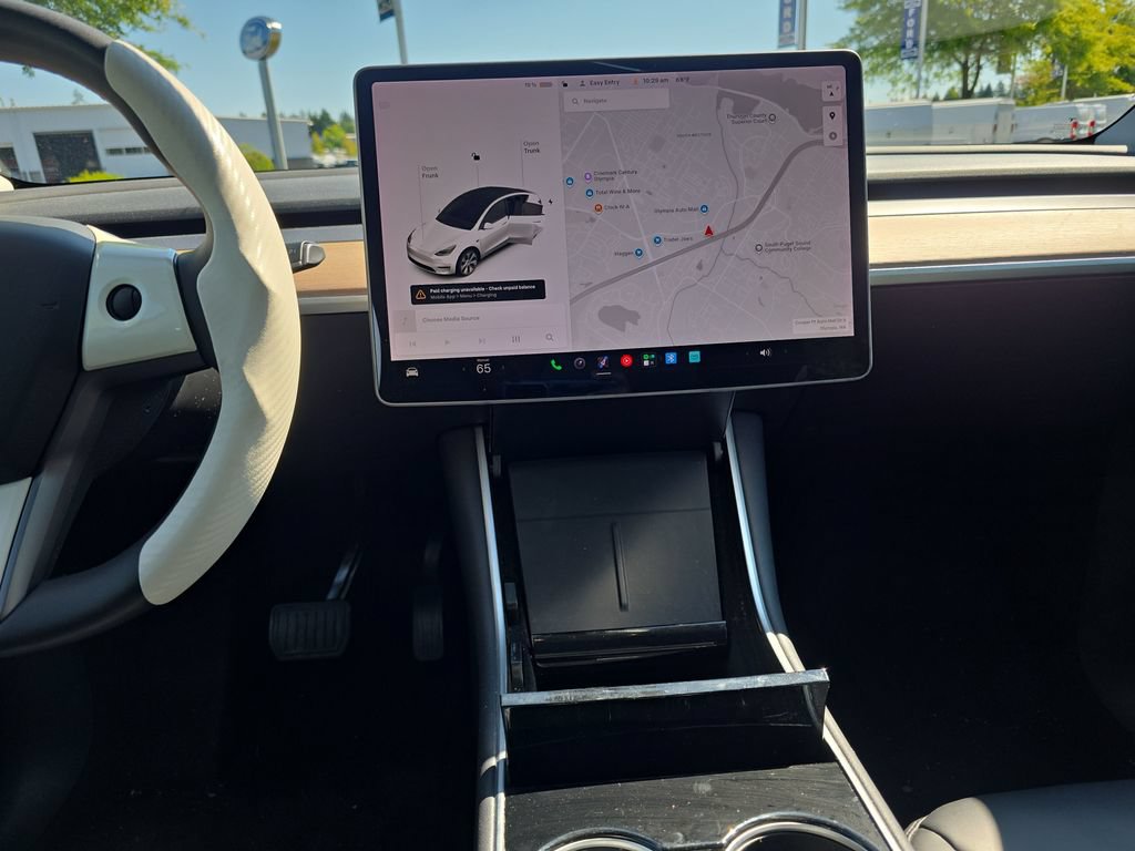 Used 2020 Tesla Model Y Long Range AWD/4WD image 22