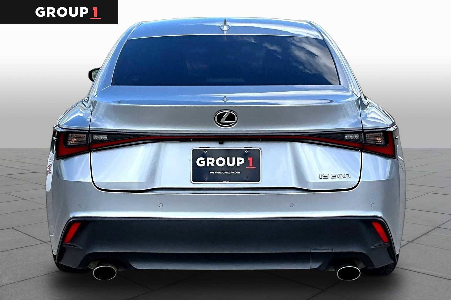 Certified 2022 Lexus IS 300 w/ Premium Package image 5